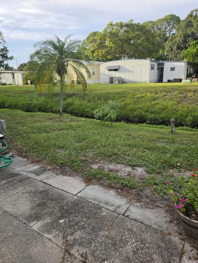 Photo 3 of 24 of home located at 9925 Ulmerton Rd., Lot 454 Largo, FL 33771
