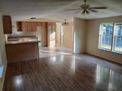 Photo 2 of 5 of home located at 5006 DELTA DR Indianapolis, IN 46241