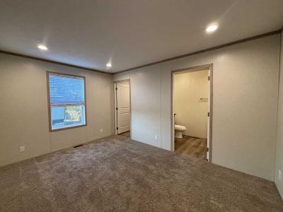 Photo 5 of 12 of home located at 725 S 12th St #315 Bismarck, ND 58504