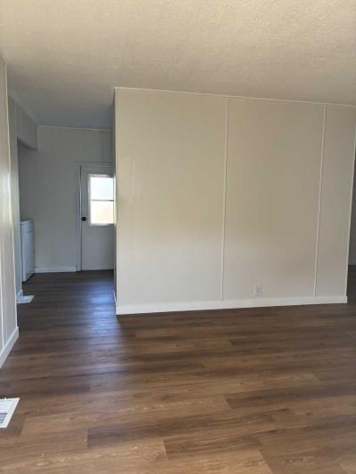 Photo 2 of 8 of home located at 11402 SW Royal Villa Dr. Lot 144 Tigard, OR 97224