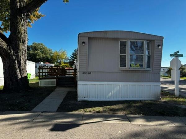 1986 Schult Mobile Home For Sale