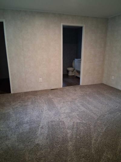 Photo 3 of 6 of home located at 11067 E Mt Morris Rd Davison, MI 48423