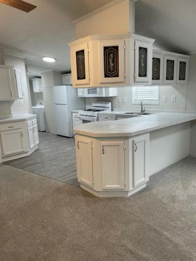 Photo 5 of 13 of home located at 22012 Dubois Lane #120 Romulus, MI 48174
