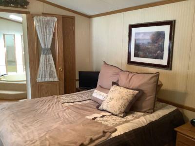 Photo 2 of 8 of home located at 582 Turquoise Dr Whitmore Lake, MI 48189