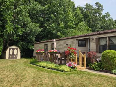 Mobile Home at 582 Turquoise Dr Whitmore Lake, MI 48189