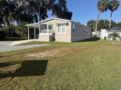 Photo 3 of 44 of home located at 3322 E Dale Street Leesburg, FL 34788