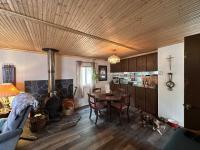 1974 COLUMBIA Manufactured Home