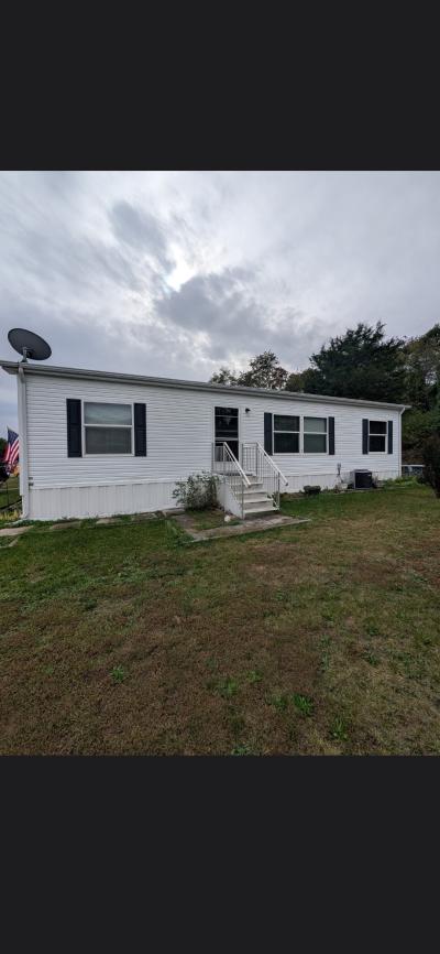 Mobile Home at 131 Vine Circle Martinsburg, WV 25405
