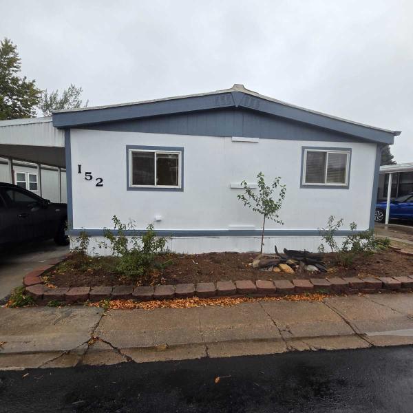 1977  Mobile Home For Sale