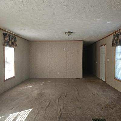 Photo 4 of 21 of home located at 2208 Kirby Road Milton, WV 25541