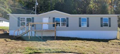 Mobile Home at 1395 Broad Bottom Road Pikeville, KY 41501