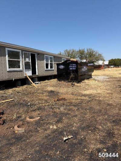 Mobile Home at 418 Wisconsin St Geronimo, OK 73543