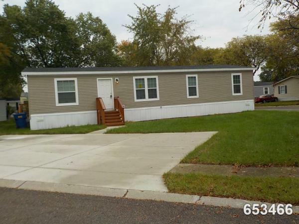 Photo 1 of 2 of home located at Huron Estates 22025 Castelle St Romulus, MI 48174