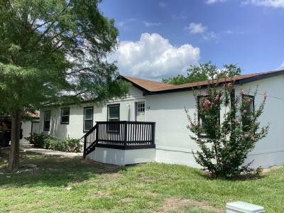 Photo 3 of 16 of home located at 428 North Fork Road San Marcos, TX 78666