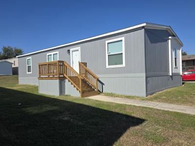 Mobile Home at 7610 Woodlake View San Antonio, TX 78244