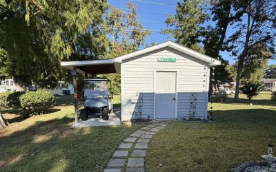 Photo 3 of 21 of home located at 2916 Holly Road Garden City, SC 29576