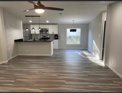 Photo 5 of 12 of home located at 145 Ridge Pointe Lane Davenport, FL 33897