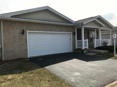 Mobile Home at 2834 Gateway Circle Grayslake, IL 60030