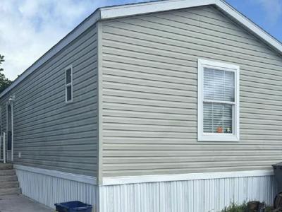 Mobile Home at 75 North Four Seasons Road Palm Beach Gardens, FL 33410