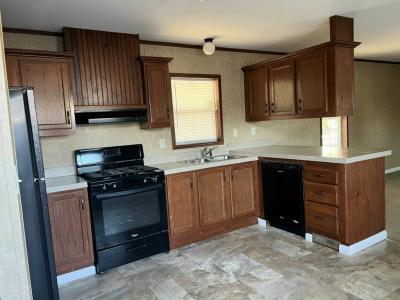 Photo 3 of 8 of home located at 820 South Chinowth Road, #70 Visalia, CA 93277