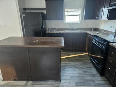 Photo 4 of 11 of home located at 6539 Townsend Rd, #274 Jacksonville, FL 32244