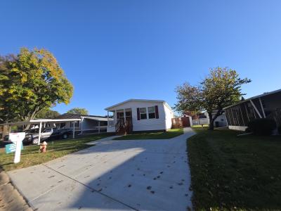 Mobile Home at 46 C St SW Navarre, OH 44662