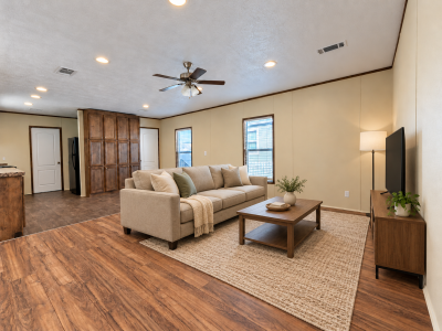 Photo 2 of 27 of home located at 709 North Collins Frwy, #113 #113 Howe, TX 75459