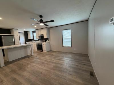 Photo 4 of 25 of home located at 709 North Collins Frwy, #135 #135 Howe, TX 75459