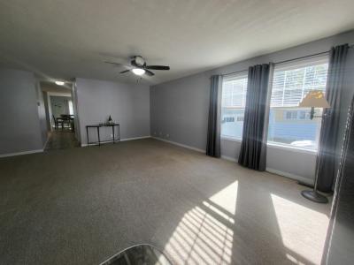 Photo 4 of 19 of home located at 1089 Lakeview Road Elgin, IL 60123