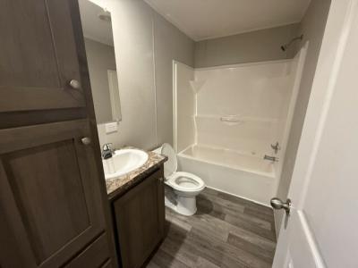 Photo 5 of 13 of home located at 657 Basswood Court Flint, MI 48506