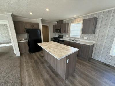 Photo 4 of 10 of home located at 627 Red Pine Lane Flint, MI 48506