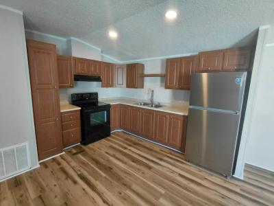 Photo 3 of 11 of home located at 6280 Hamilton Dr. #27 Fort Myers, FL 33905