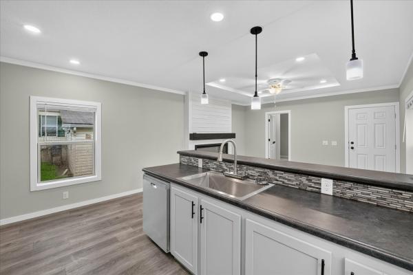 2026 adventure 163 6762L  Home