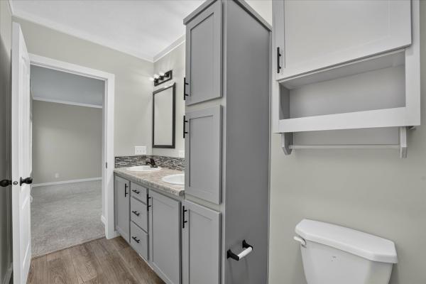 2026 adventure 163 6762L  Home