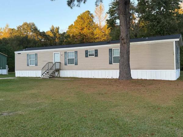 2022  Mobile Home For Rent