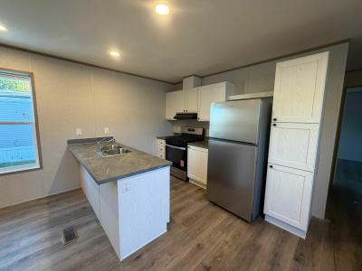 Mobile Home at 21114 Claudette, Site #680 Macomb, MI 48044