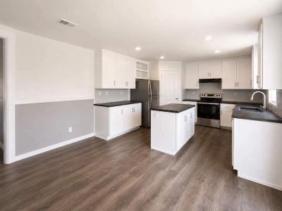 Photo 2 of 10 of home located at 193 Ridge Way College Station, TX 77845