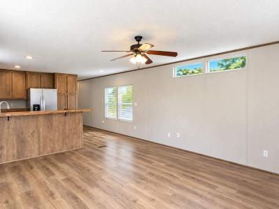 Photo 4 of 8 of home located at 27 Goodlett Drive Clarksville, TN 37042