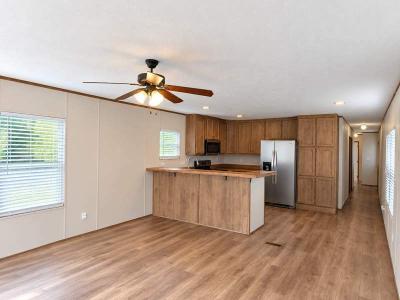 Photo 5 of 8 of home located at 27 Goodlett Drive Clarksville, TN 37042