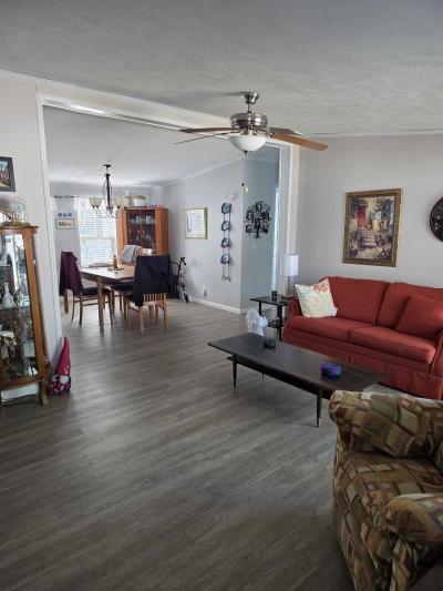 Photo 5 of 7 of home located at 22 Mustang Dr O Fallon, MO 63366