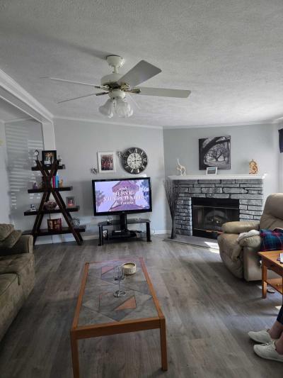 Photo 2 of 7 of home located at 22 Mustang Dr O Fallon, MO 63366