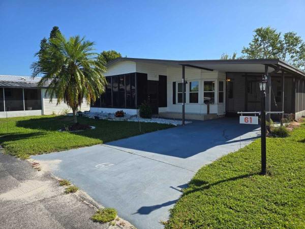 Photo 1 of 2 of home located at 5130 Abc Road, Lot 61 Lake Wales, FL 33859