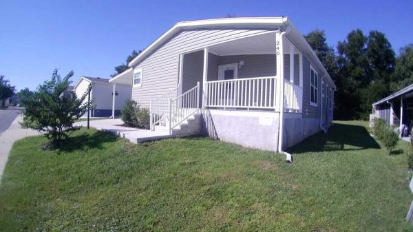 Photo 1 of 2 of home located at 240 Heron Dr Belleview, FL 34420