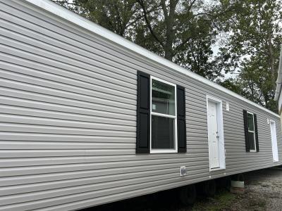 Mobile Home at 365 S. National Road Lot 16 Columbus, IN 47201