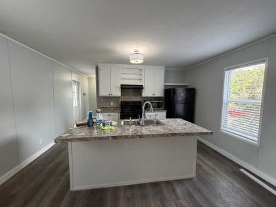 Photo 4 of 18 of home located at 3779 Grant Road Ellenwood, GA 30294
