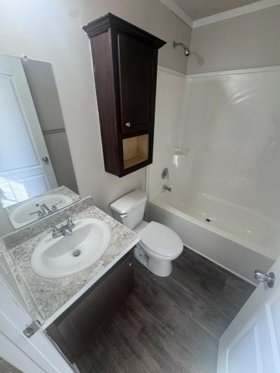 Mobile Home at 16694 Argyle Macomb, MI 48044