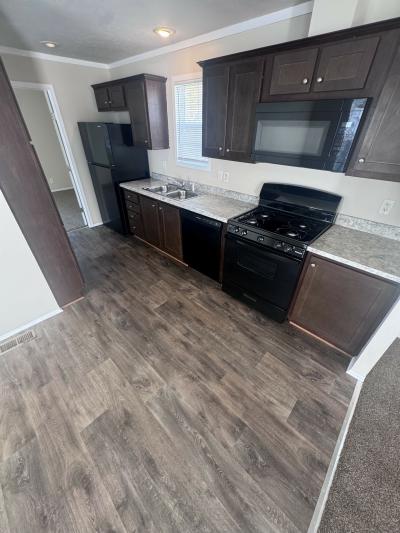 Photo 4 of 9 of home located at 16694 Argyle Macomb, MI 48044