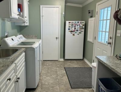 Photo 3 of 15 of home located at 1415 Warmwood Drive Grand Island, FL 32735