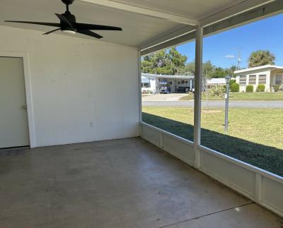 Photo 3 of 15 of home located at 1165 Lake Drive Grand Island, FL 32735