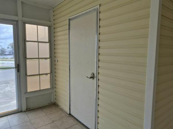 2001 CHRT Manufactured Home
